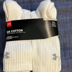 NWT UA Socks